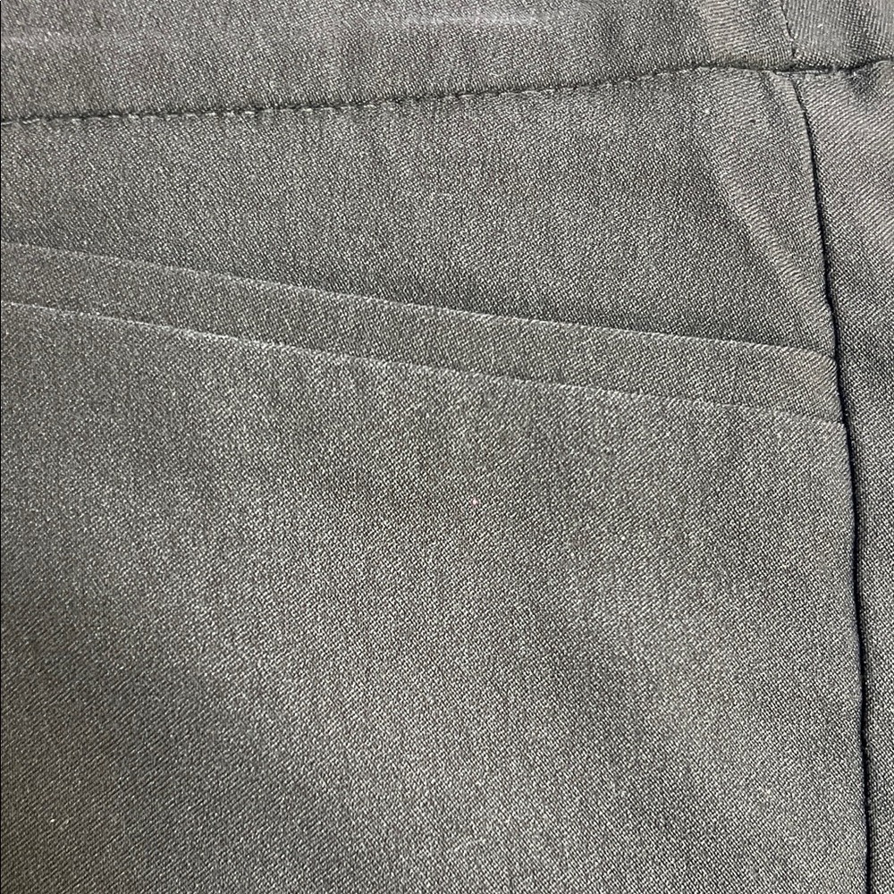 Chico’s Black Women's Shorts - Picture 5 of 6